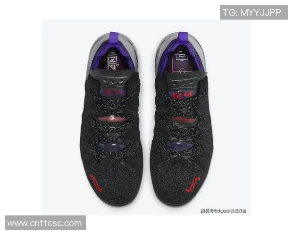 足球星卡包装盒图片及价格解析收藏爱好者必看攻略