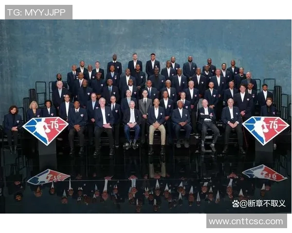 足球巨星合影背后的精彩故事与荣光时刻